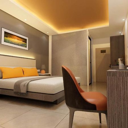 Subic Riviera Hotel And Residences Olongapo Extérieur photo